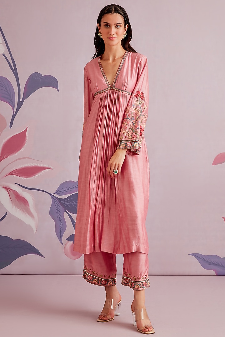 Kiara Pink Slub Silk Short Plain Kurta
