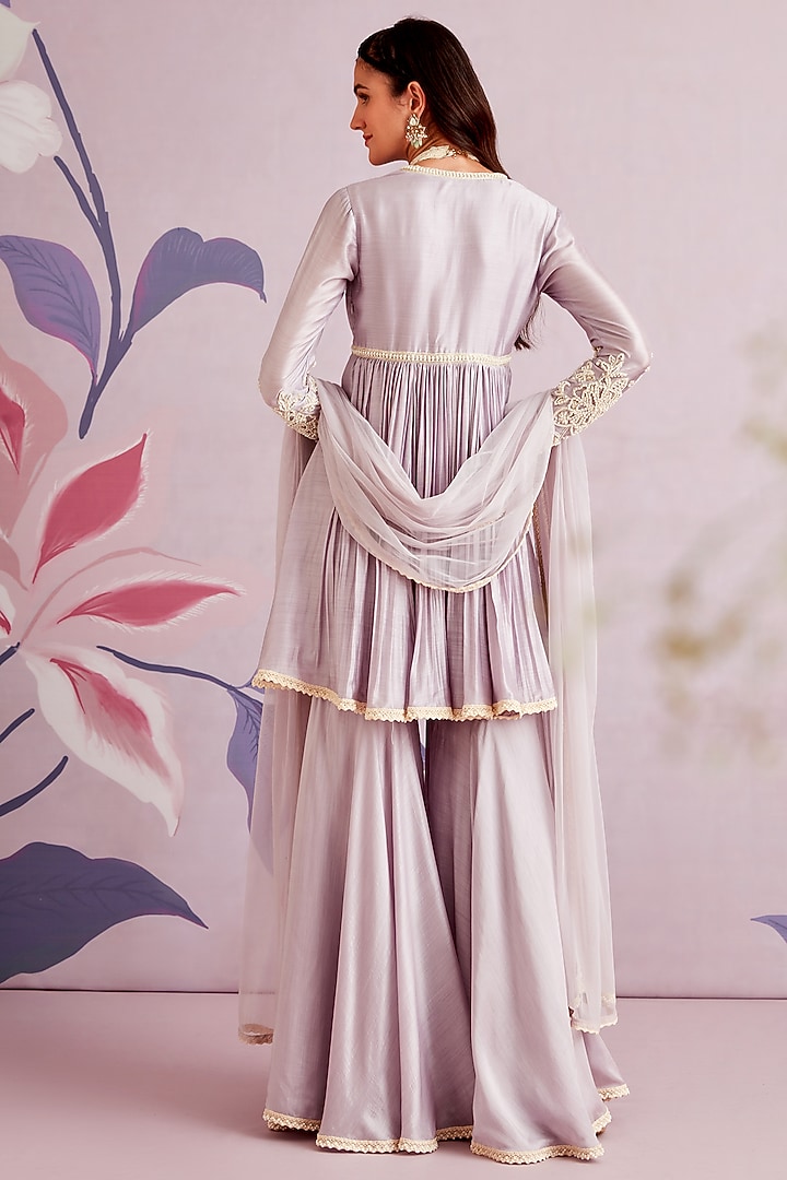 Lilac Embroidered Short Wedding Anarkali Set by Ridhi Mehra at Pernia's Pop Up Shop