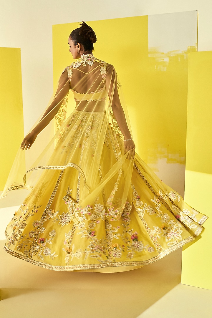 Yellow Organza Embroidered Bridal Lehenga Set by Ridhi Mehra at Pernia's Pop Up Shop