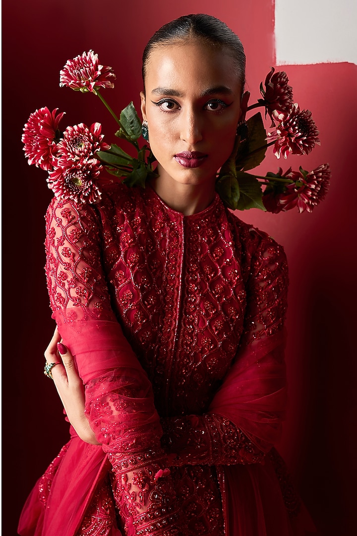 Red Georgette Gharara Set by Ridhi Mehra at Pernia's Pop Up Shop