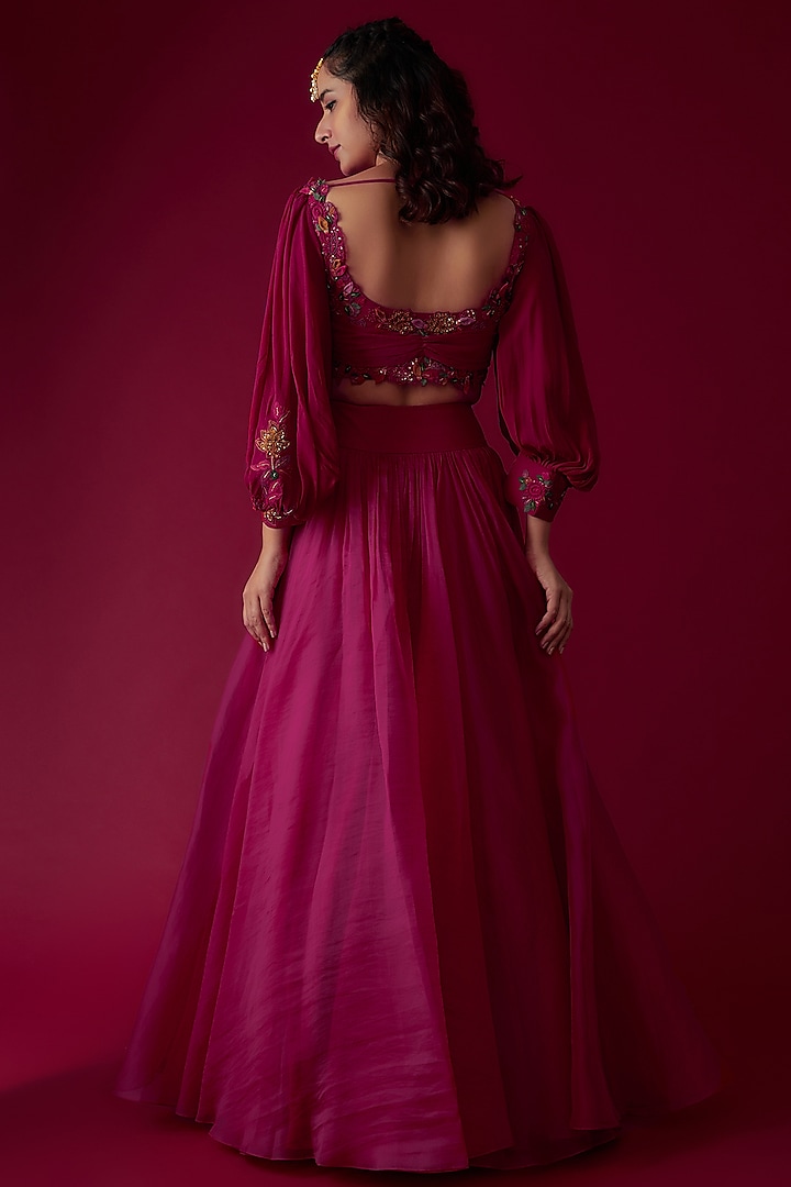 Pink Organza Wedding Lehenga Set by Ridhi Mehra at Pernia's Pop Up Shop