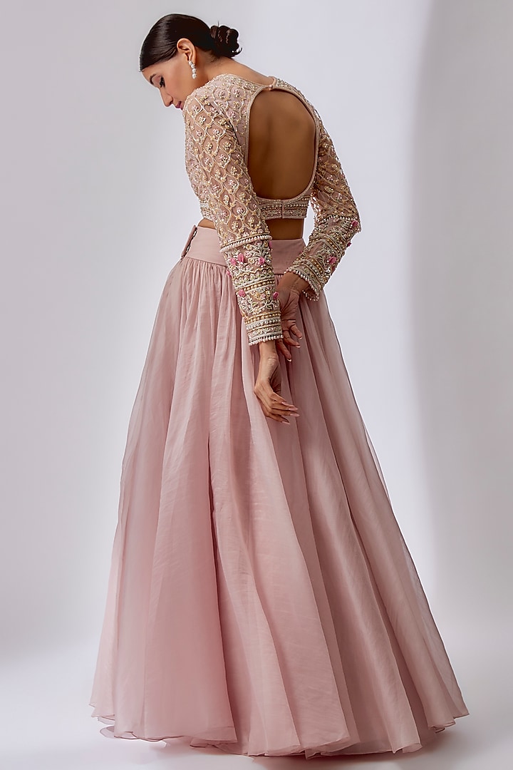 Dusty Pink Organza & Net Embroidered Wedding Lehenga Set by Ridhi Mehra at Pernia's Pop Up Shop