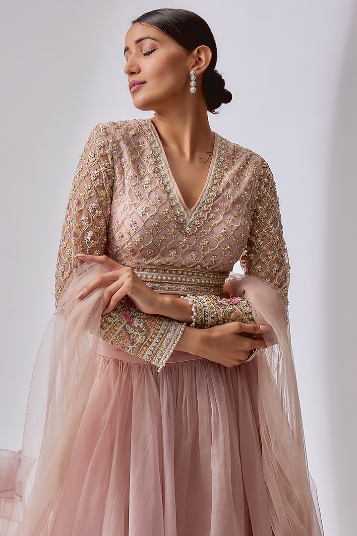 Dusty Pink Organza & Net Embroidered Wedding Lehenga Set by Ridhi Mehra at Pernia's Pop Up Shop