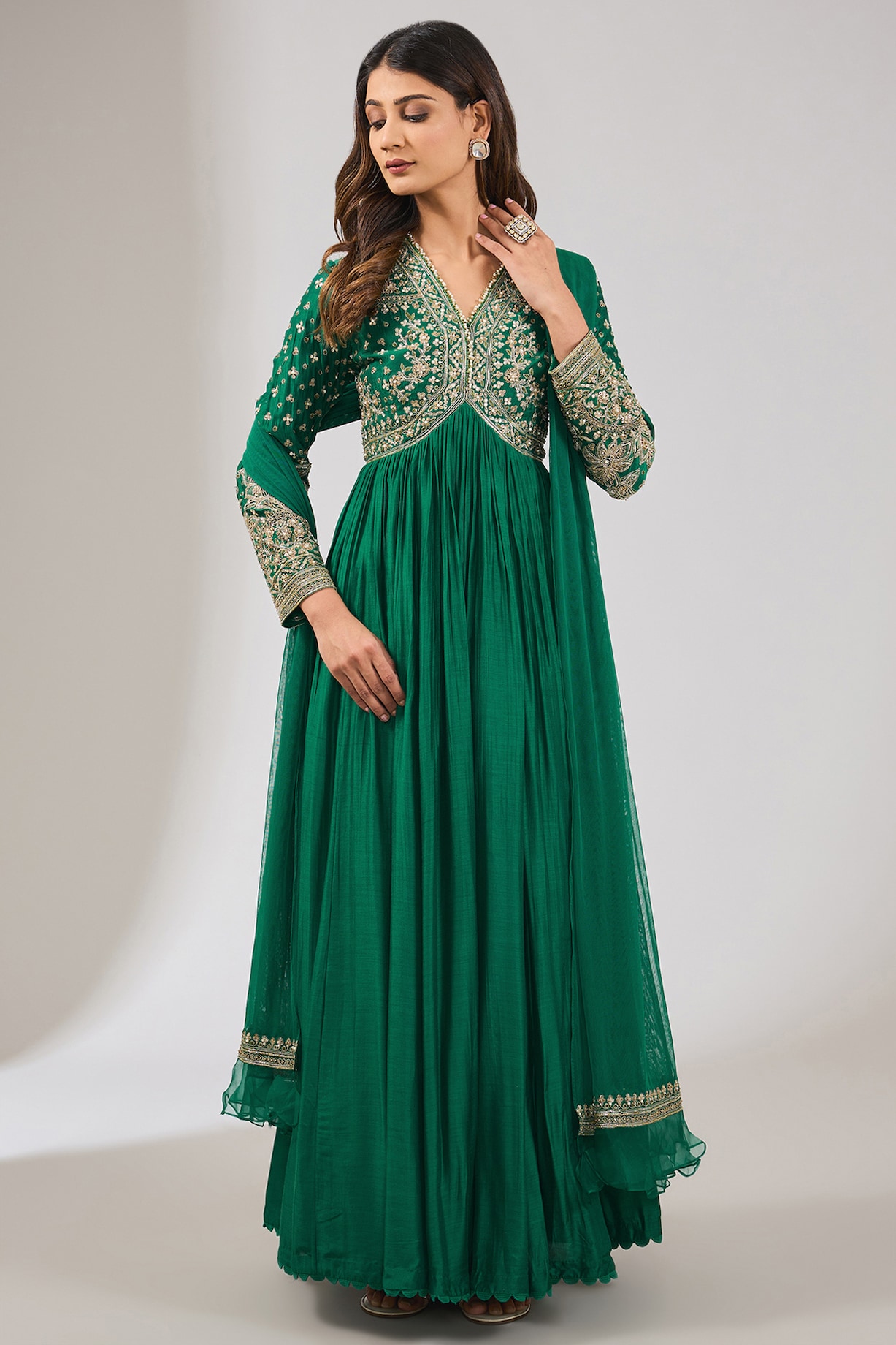 green emerald velvet dress Paulmi and Harsh Kristi Anarkali Set L