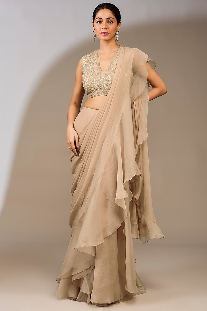 Champagne Chiffon Draped Ruffled Saree Set by Ridhi Mehra at Pernia's Pop Up Shop