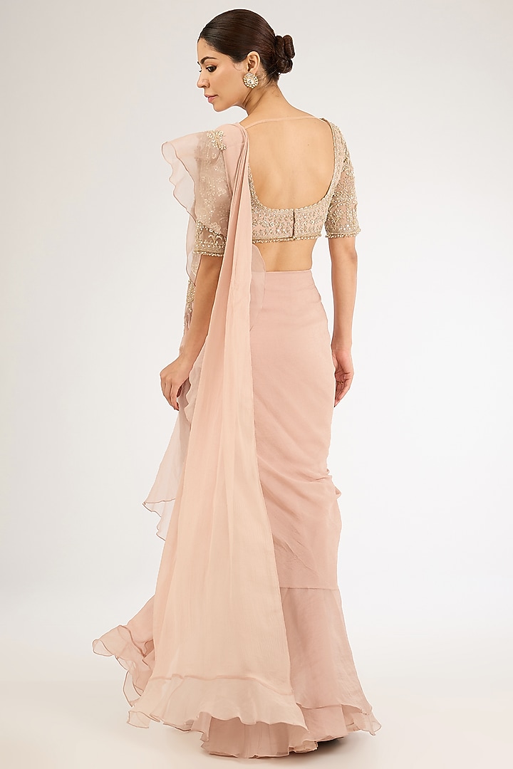 Dusty Pink Organza Draped Ruffled Reception Saree Set by Ridhi Mehra at Pernia's Pop Up Shop