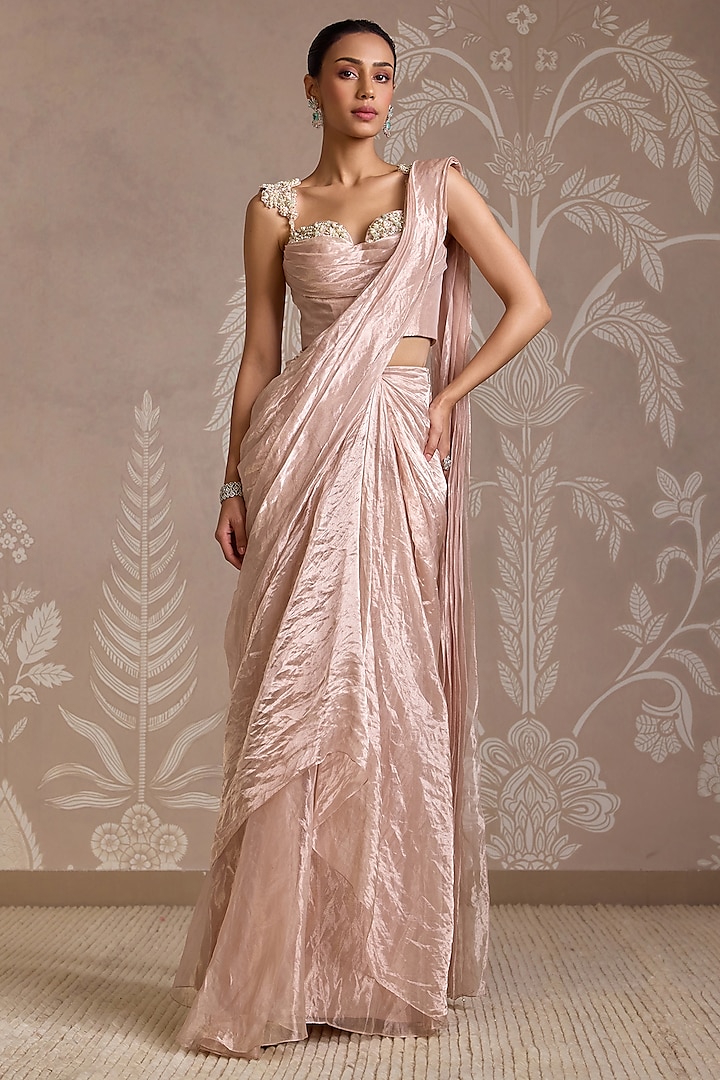 Rose Gold Tissue Draped Ruffled Reception Saree Set by Ridhi Mehra at Pernia's Pop Up Shop