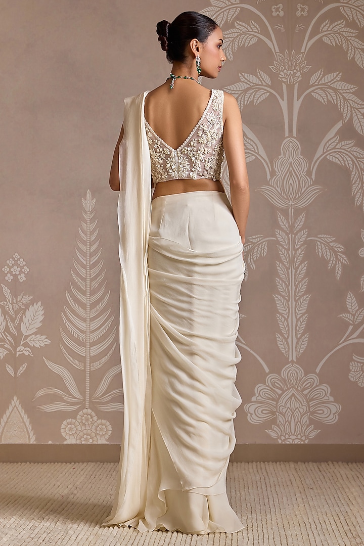 Ivory Chiffon Ruffled Draped Reception Saree Set by Ridhi Mehra at Pernia's Pop Up Shop