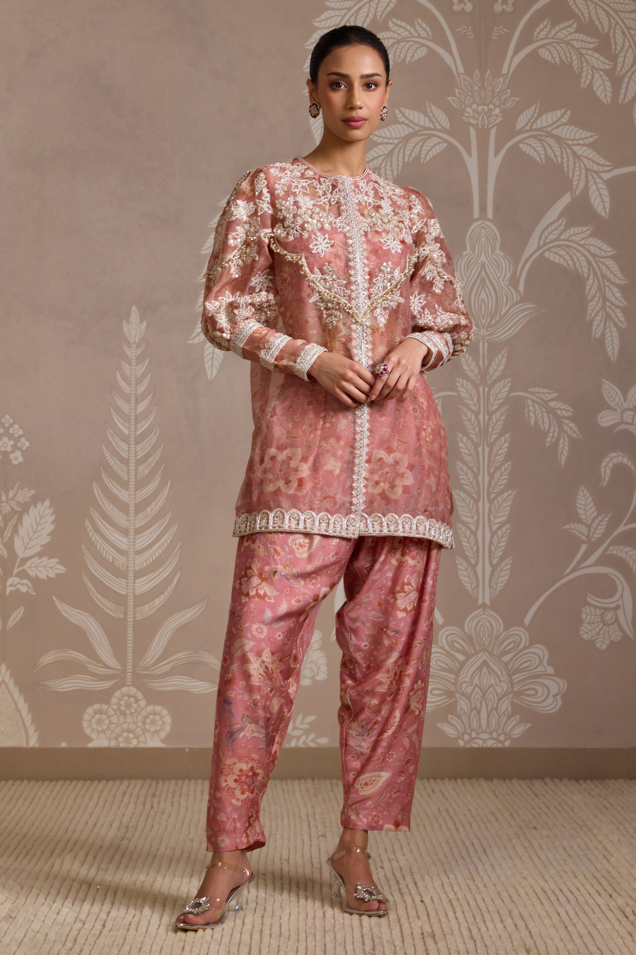Coral Organza Printed & Embroidered Kurta Set by Ridhi Mehra at Pernia's Pop Up Shop