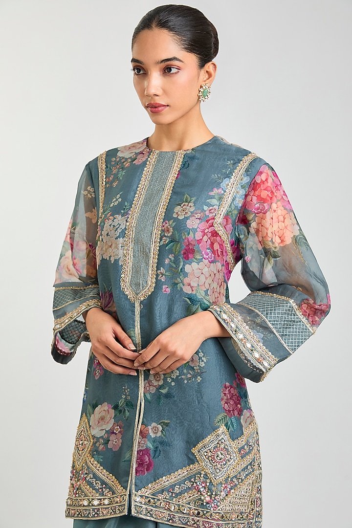 Powder Blue Organza Embroidered Kurta Set by Ridhi Mehra at Pernia's Pop Up Shop