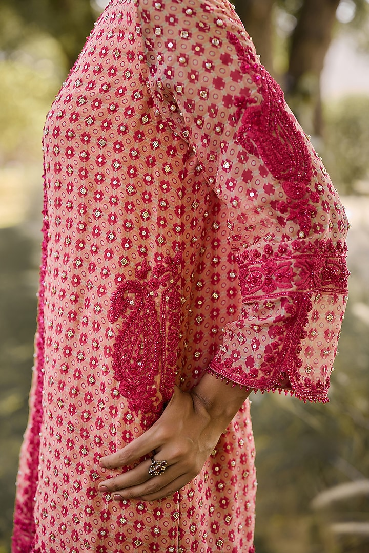 Pink Organza Printed & Embroidered Kurta Set by Ridhi Mehra at Pernia's Pop Up Shop
