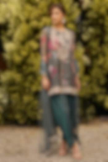 Sage Green Organza Printed & Embroidered Kurta Set by Ridhi Mehra at Pernia's Pop Up Shop