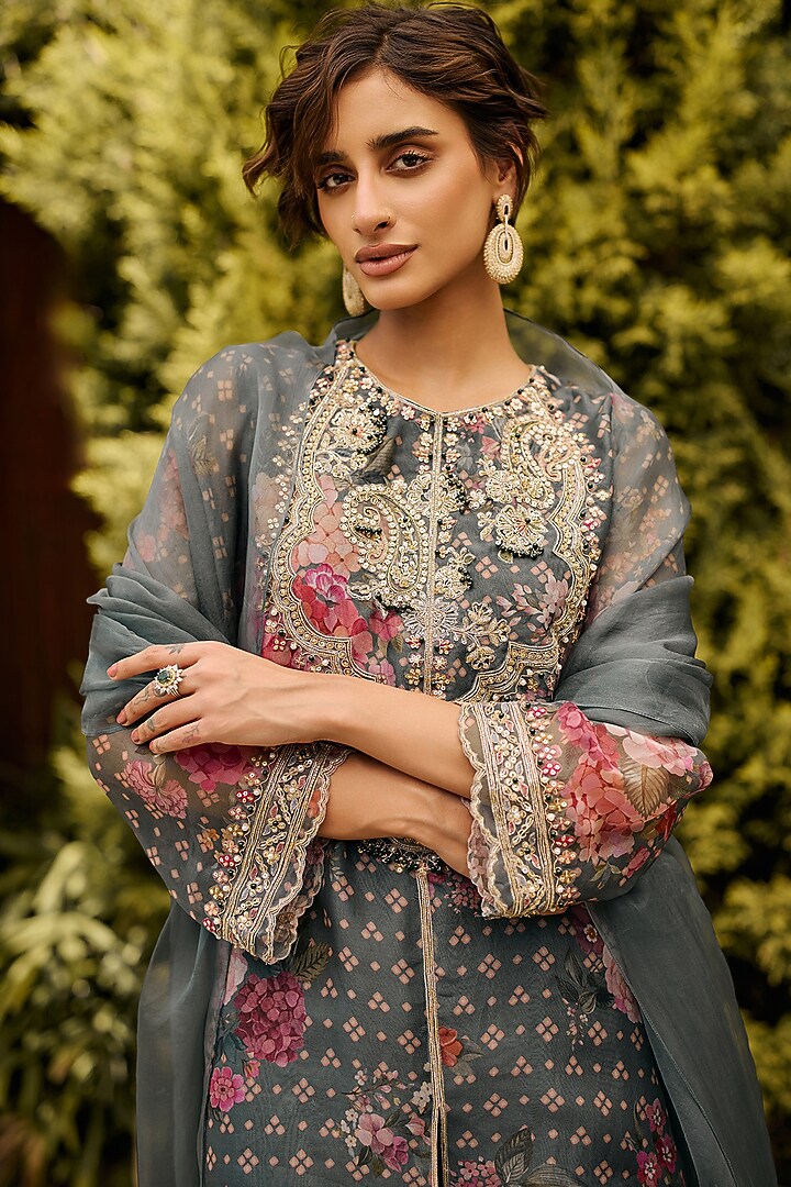 Sage Green Organza Printed & Embroidered Kurta Set by Ridhi Mehra at Pernia's Pop Up Shop