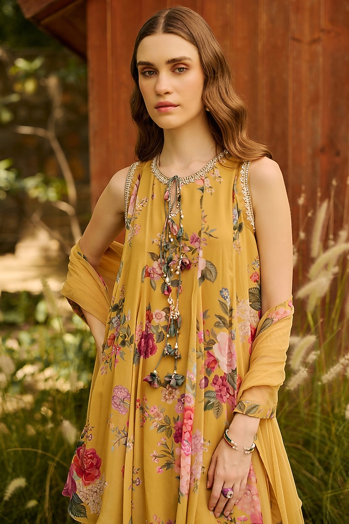 Yellow Georgette Printed Gharara Set by Ridhi Mehra at Pernia's Pop Up Shop