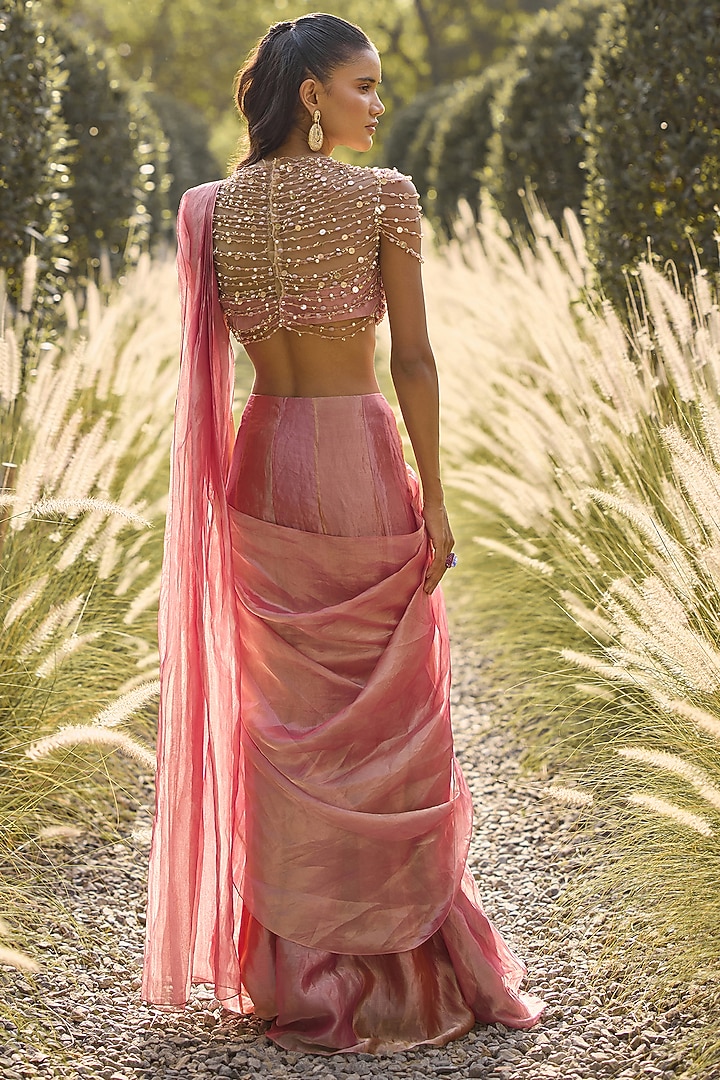 Fuchsia Tissue Draped Reception Saree Set by Ridhi Mehra at Pernia's Pop Up Shop