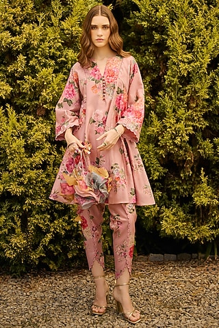 Dusky Pink Chanderi Printed Flared Kurta Set by Ridhi Mehra