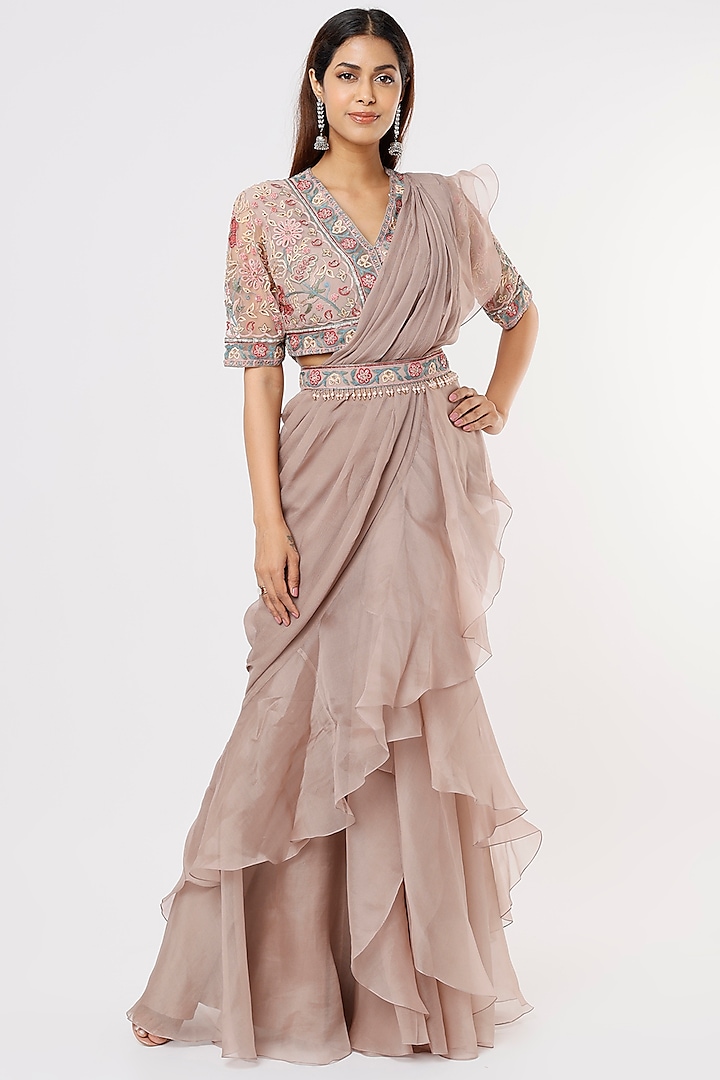 Deep Champagne Chiffon & Organza Ruffled Draped Saree Set by Ridhi Mehra at Pernia's Pop Up Shop