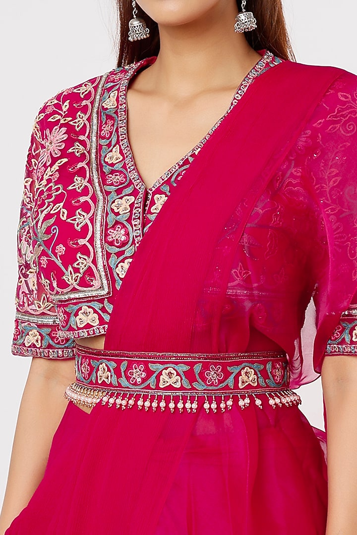 Deep Fuchsia Chiffon Draped Ruffled Reception Saree Set by Ridhi Mehra at Pernia's Pop Up Shop