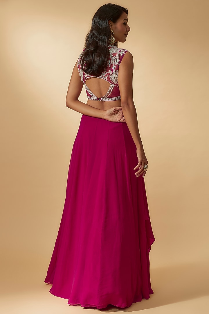 Red Organza Wedding Lehenga Set by Ridhi Mehra at Pernia's Pop Up Shop