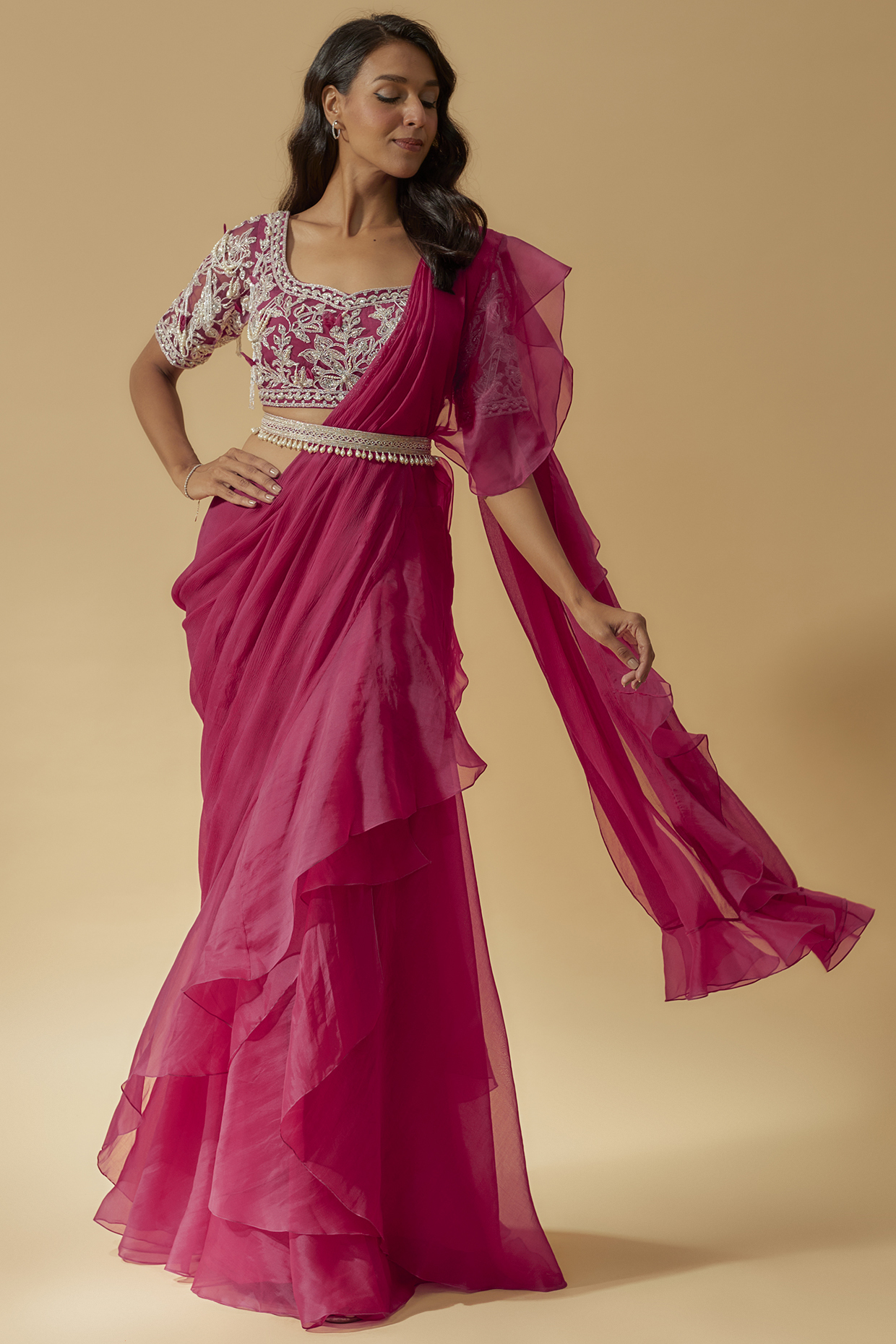 Red Organza Chiffon Draped Reception Saree Set by Ridhi Mehra at Pernia's Pop Up Shop