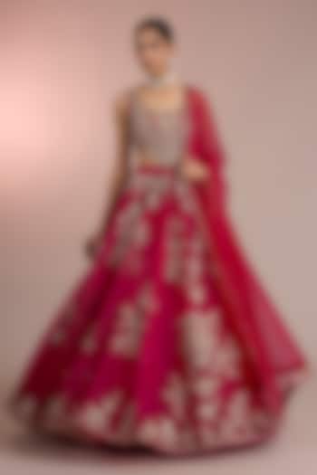 Red Organza Embroidered Bridal Lehenga Set by Ridhi Mehra at Pernia's Pop Up Shop