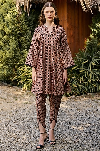 Black Chanderi Printed Flared Kurta Set by Ridhi Mehra