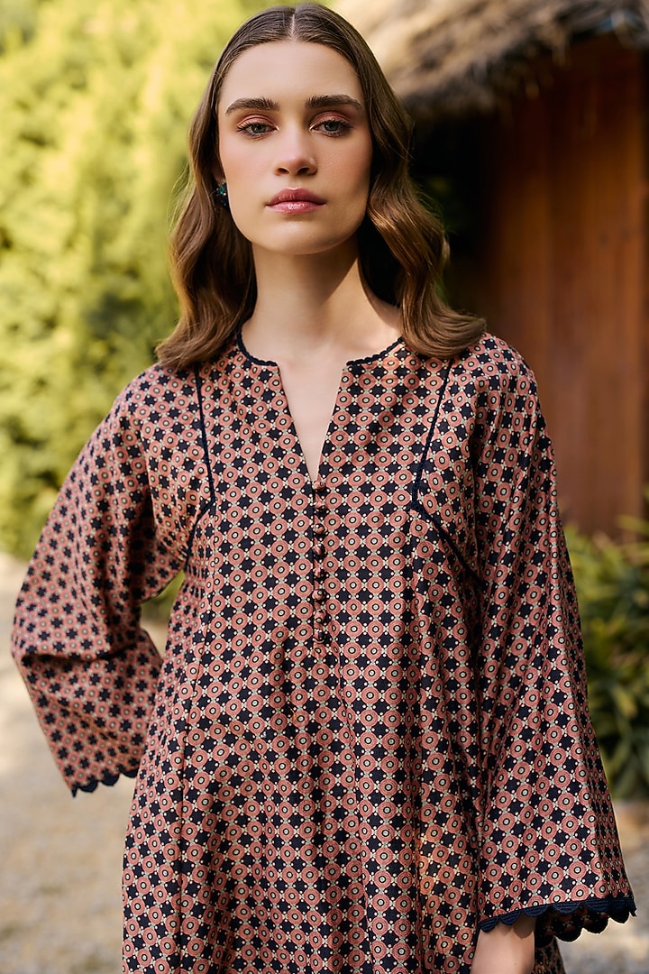 Black Chanderi Printed Flared Kurta Set by Ridhi Mehra at Pernia's Pop Up Shop