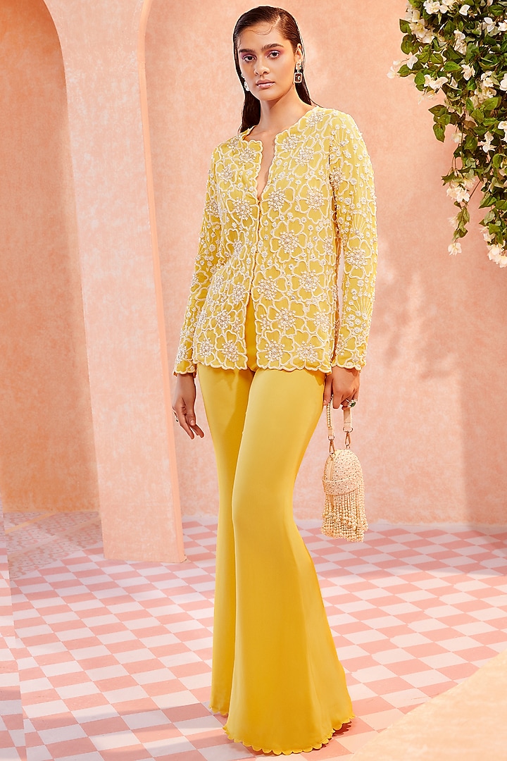 Primrose Yellow Embroidered Pant Set by Ridhi Mehra