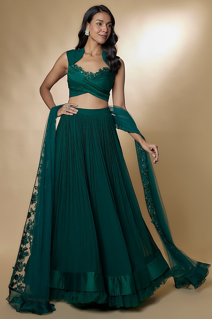 Emerald Green Chiffon Ruched Skirt Set Design by Ridhi Mehra at Pernia ...