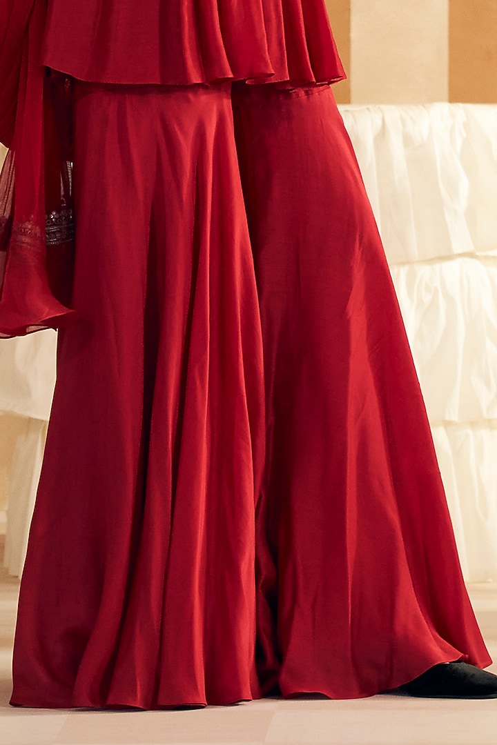 Red Silk Embroidered Short Bridal Anarkali Set by Ridhi Mehra at Pernia's Pop Up Shop