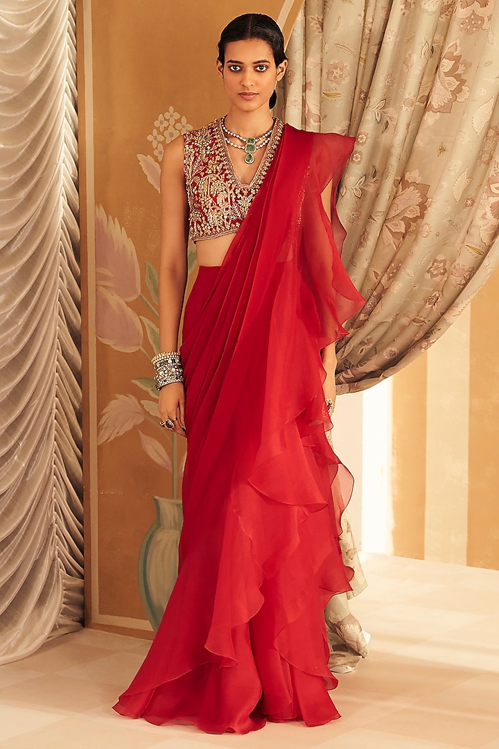 Red Chiffon & Organza Ruffled Draped Saree Set by Ridhi Mehra at Pernia's Pop Up Shop