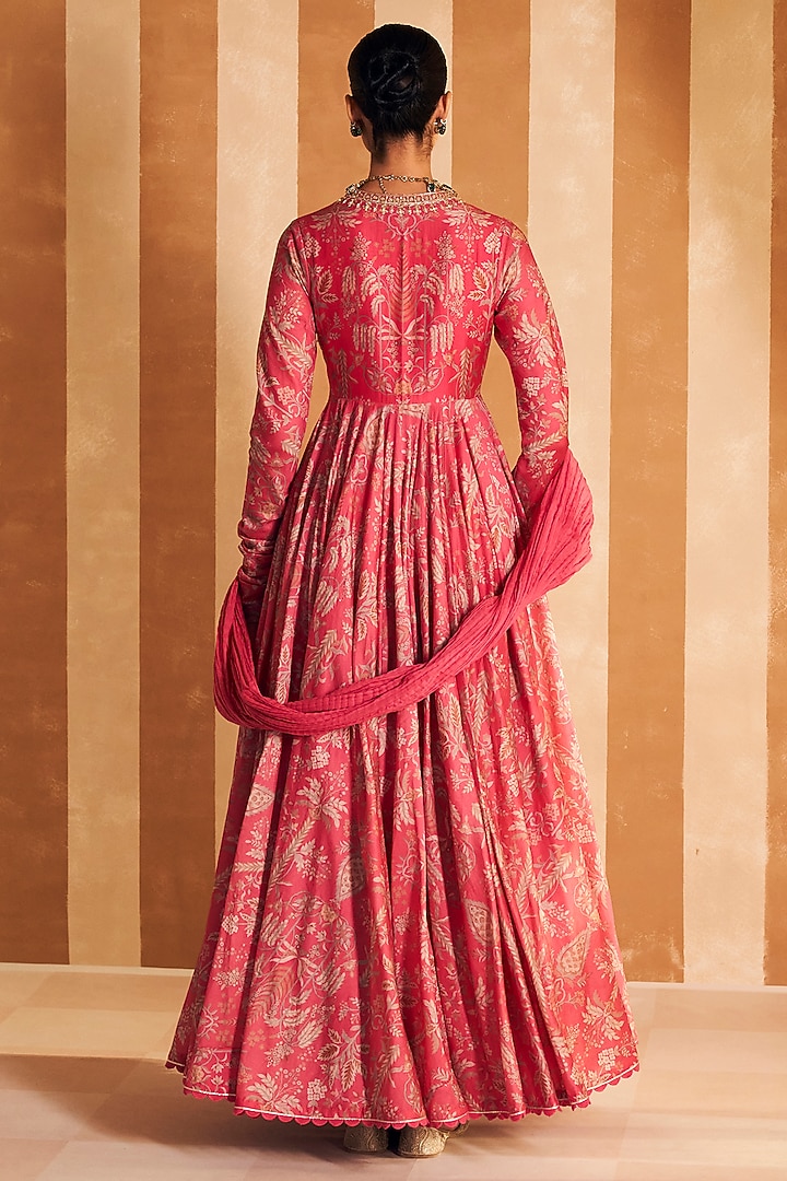 Fuchsia Chanderi Embroidered & Printed Bridal Anarkali Set by Ridhi Mehra at Pernia's Pop Up Shop