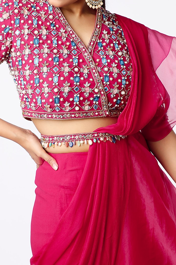 Deep Fuchsia Draped Reception Saree Set by Ridhi Mehra at Pernia's Pop Up Shop