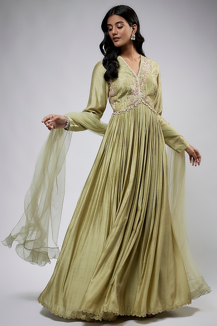 Mint Green Fine Silk Embroidered Anarkali Set by Ridhi Mehra at Pernia's Pop Up Shop