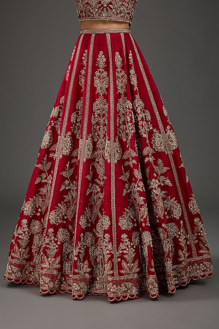 Red Raw Silk Embroidered Bridal Lehenga Set by Ridhi Mehra at Pernia's Pop Up Shop