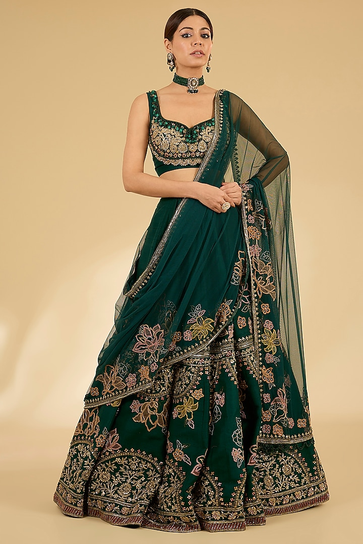 Emerald Green Raw Silk Bridal Lehenga Set by Ridhi Mehra at Pernia's Pop Up Shop