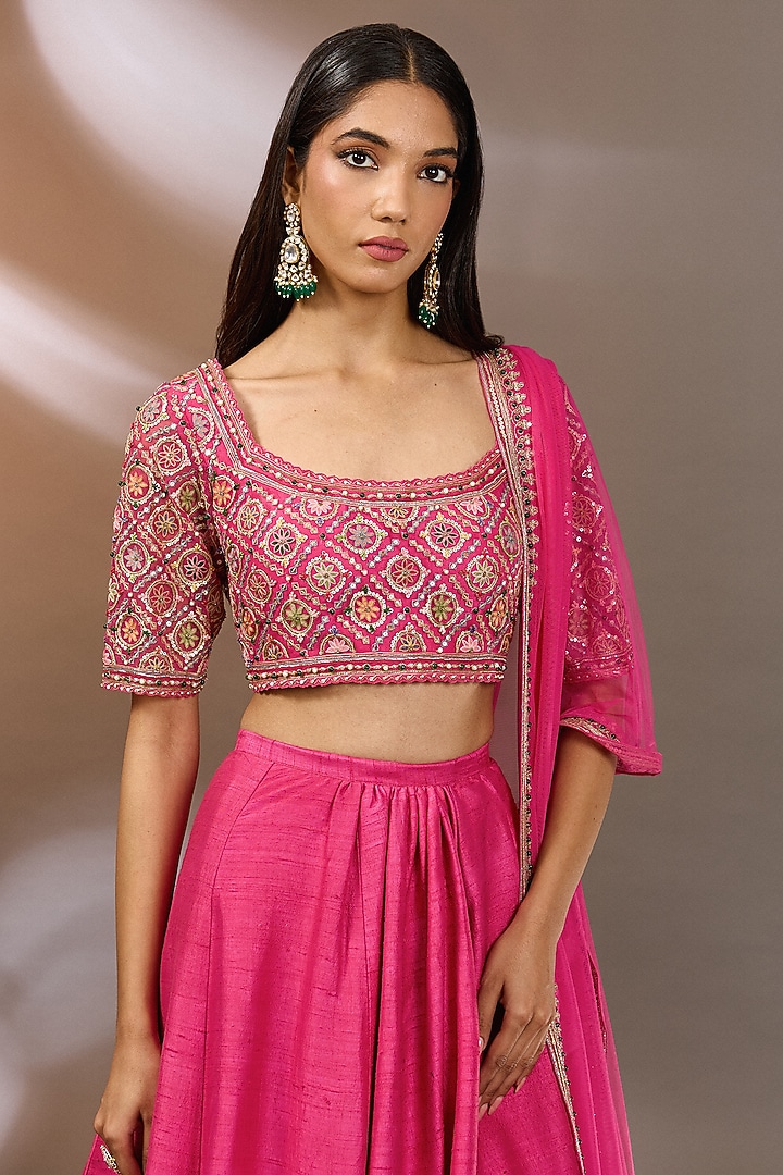 Fuchsia Raw Silk Embroidered Bridal Lehenga Set by Ridhi Mehra at Pernia's Pop Up Shop