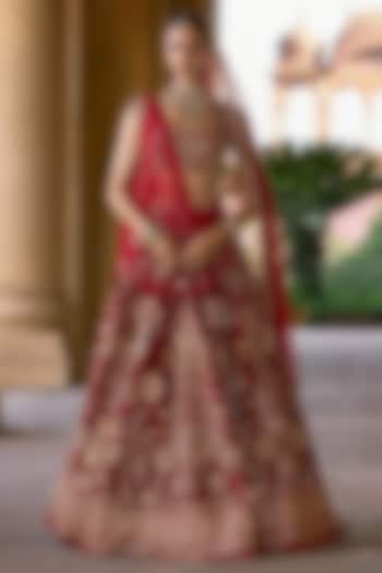 Red Raw Silk Embroidered Bridal Lehenga Set by Ridhi Mehra at Pernia's Pop Up Shop