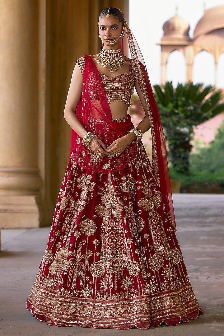 Red Raw Silk Embroidered Bridal Lehenga Set by Ridhi Mehra at Pernia's Pop Up Shop