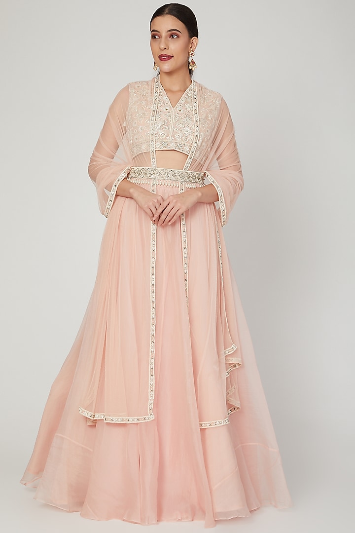 Peach Embroidered Skirt Set by Ridhi Mehra at Pernia's Pop Up Shop