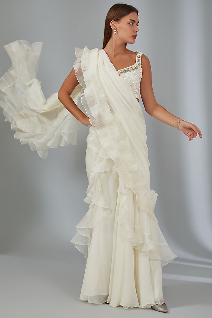 Ivory Chiffon & Organza Draped Saree Set by Ridhi Mehra at Pernia's Pop Up Shop