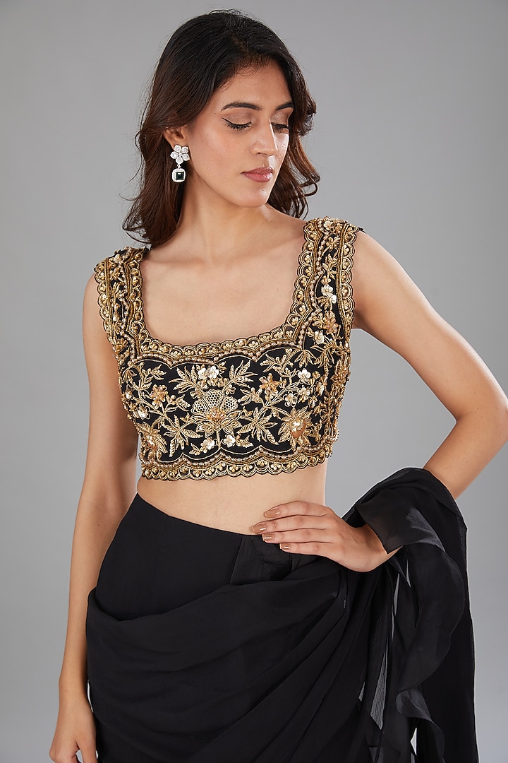 Black Chiffon & Organza Frilled Draped Reception Saree Set by Ridhi Mehra at Pernia's Pop Up Shop