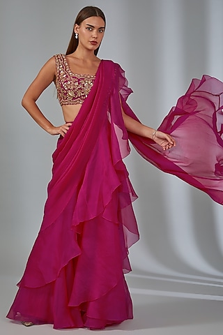 Petite Saree Silhouette - Pre-Order Only