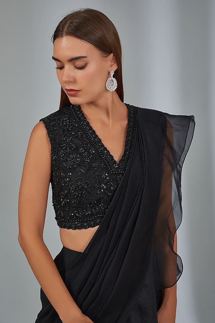 Black Chiffon & Organza Ruffled Reception Saree Set by Ridhi Mehra at Pernia's Pop Up Shop