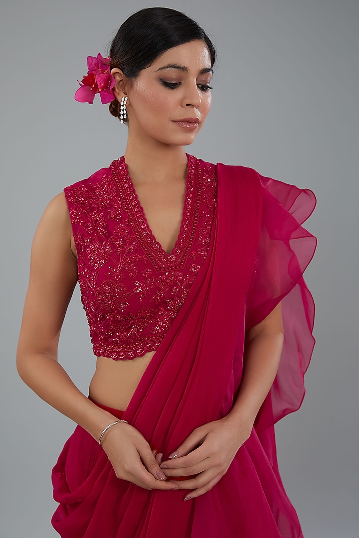 Red Chiffon & Organza Ruffled Reception Saree Set by Ridhi Mehra at Pernia's Pop Up Shop