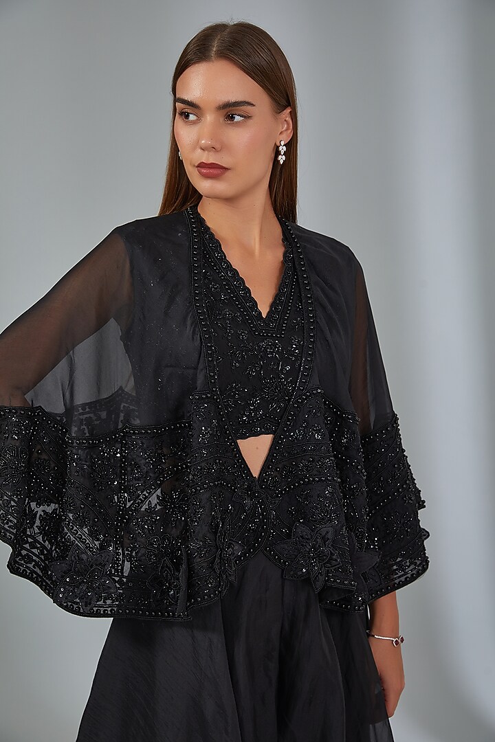 Black Net & Organza Embroidered Cape Set by Ridhi Mehra at Pernia's Pop Up Shop