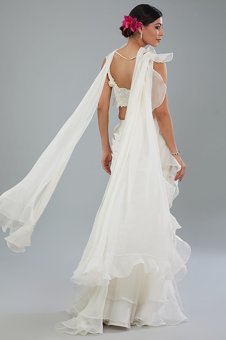 Ivory Chiffon Draped Reception Saree Set by Ridhi Mehra at Pernia's Pop Up Shop