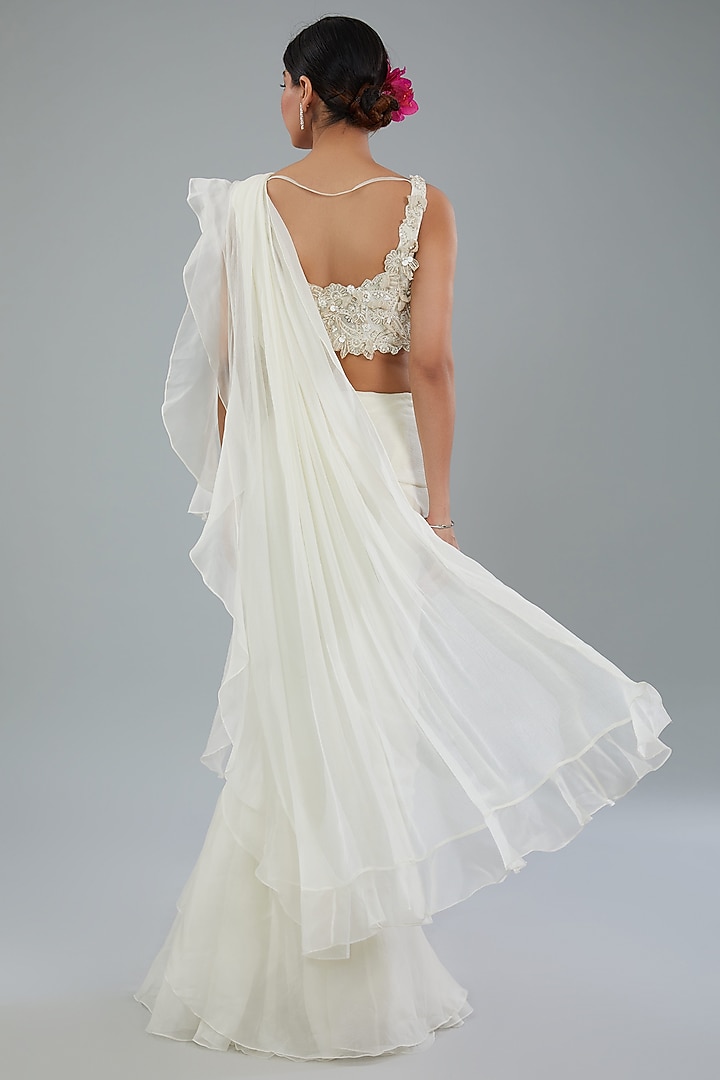 Ivory Chiffon & Organza Draped Reception Saree Set by Ridhi Mehra at Pernia's Pop Up Shop