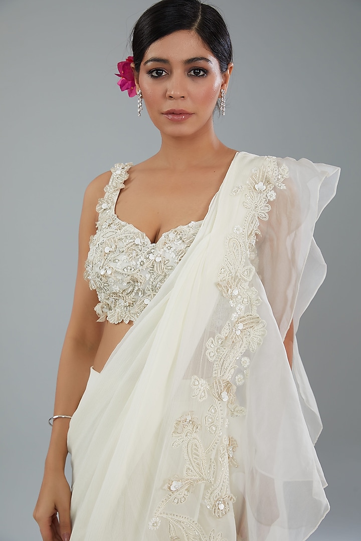 Ivory Chiffon & Organza Draped Reception Saree Set by Ridhi Mehra at Pernia's Pop Up Shop