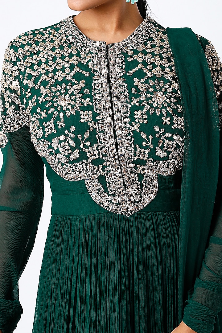 Emerald Green Embroidered Bridal Anarkali Set by Ridhi Mehra at Pernia's Pop Up Shop